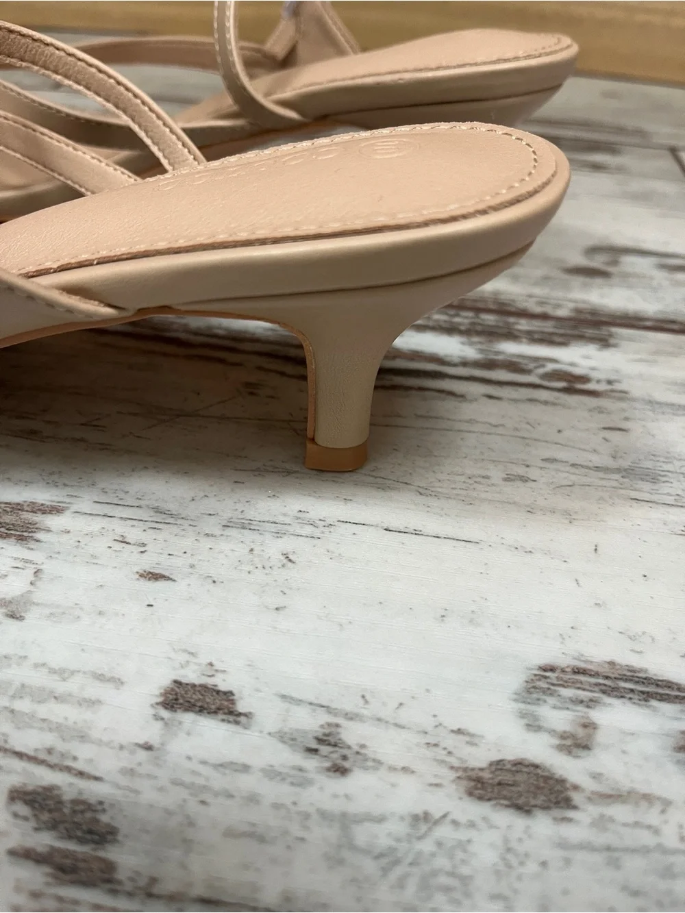 Coutgo  Beige Square Toe Kitten Heel Thong Sandals Strappy 10